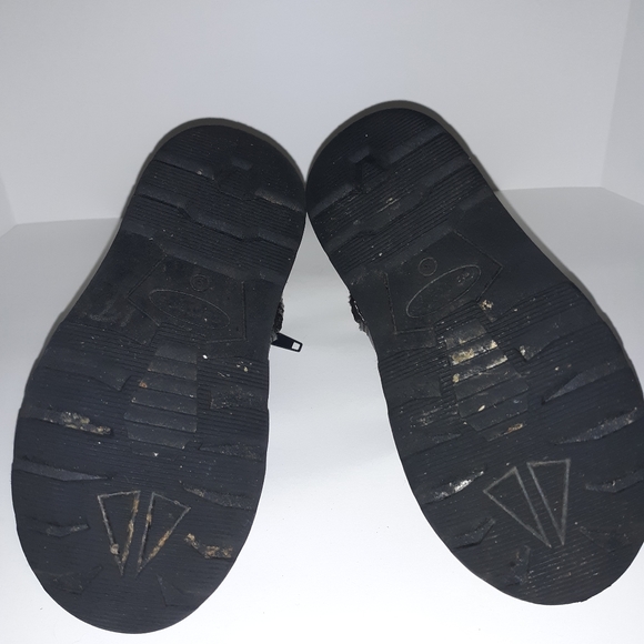 Carters boys boots - Picture 4 of 6